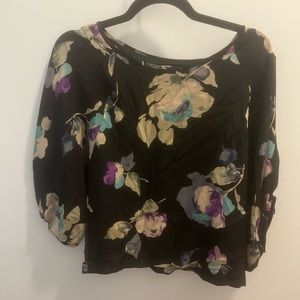 Amanda Uprichard 100% silk black floral top